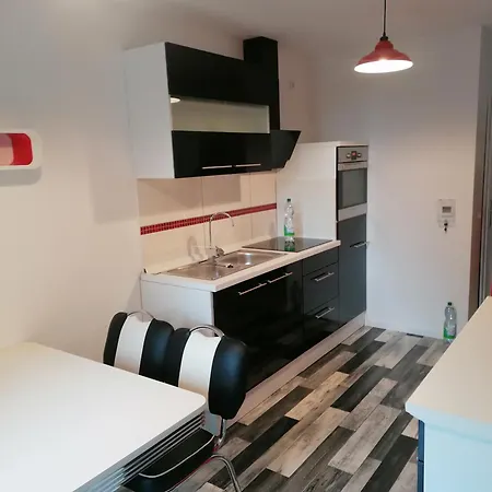 Apartment I Sarrebriese *